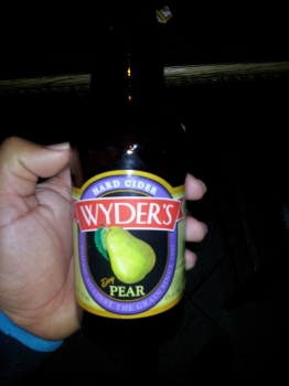 Wyder's Dry Pear Cider